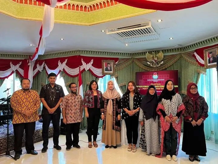 anggota Pantarlih Pemilu 2024 di Muscat Oman